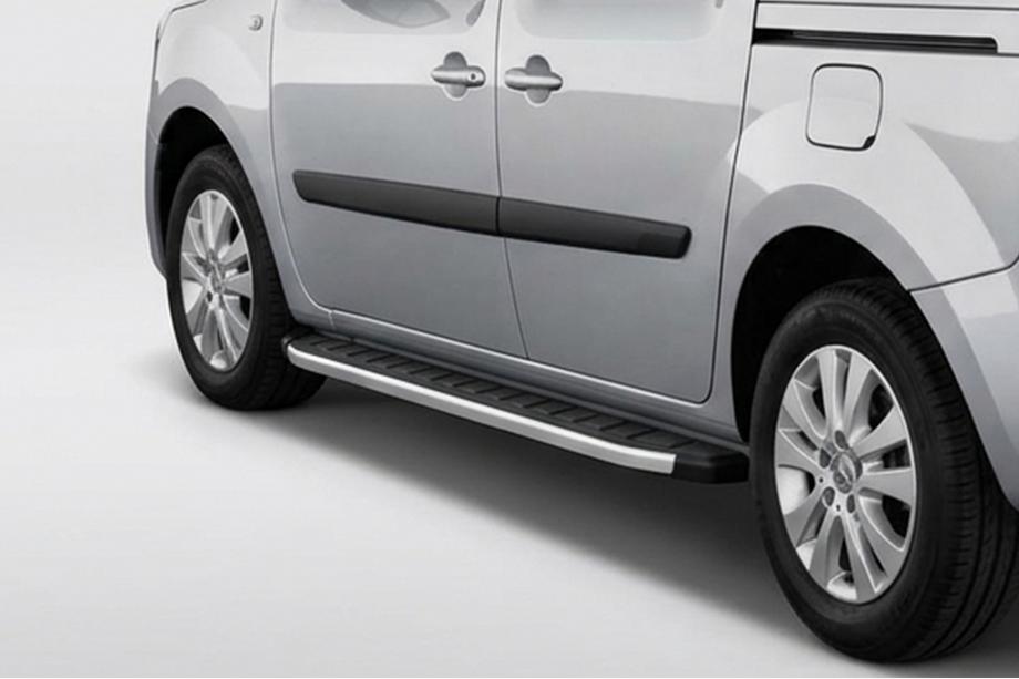 Renault Kangoo 2008–2020 Side Steps Fullmond (2 pcs, aluminum) Image