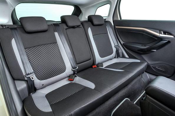 Overview wagon Lada Vesta SW Photo 6