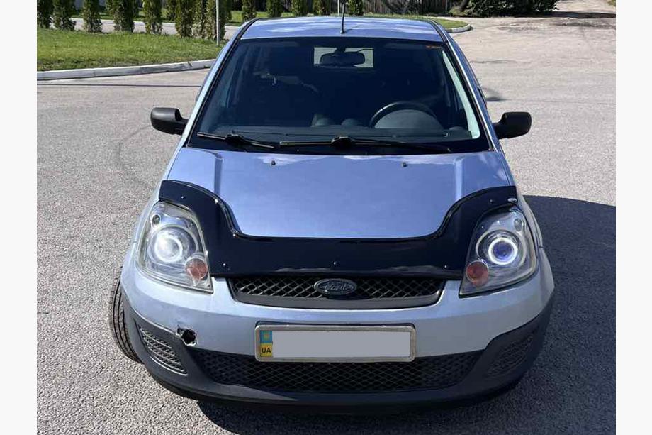 Ford Fiesta 2002-2008 Hood Deflector (EuroCap) Photo 9