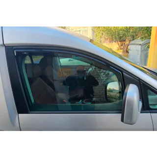 In-channel window deflectors (2 pcs, HIC) Volkswagen Caddy 2015-2020 photo 1