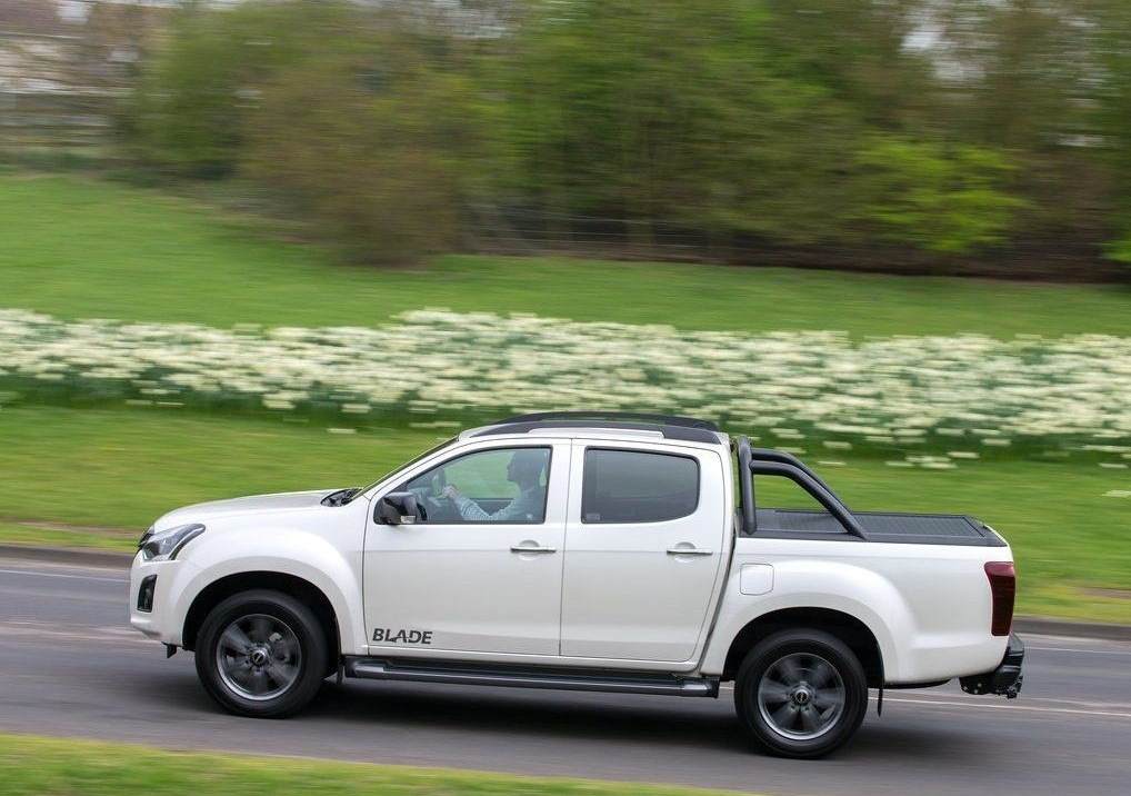 Review of the updated pickup Isuzu D-Max