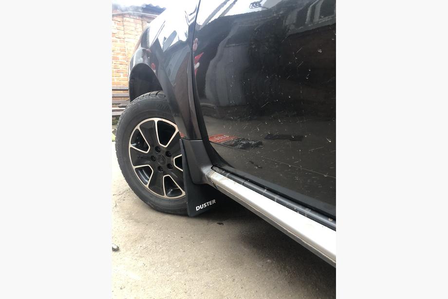 Dacia Duster 2008-2018 Premium Front Mud Flaps (2 pcs) Photo 2