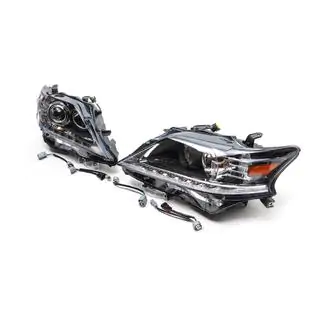 Front Headlights Set (2 pcs, Facelift) photo 4