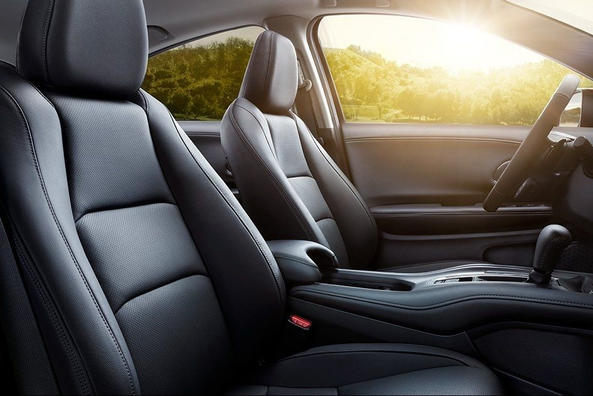 Review of the updated crossover Honda HR-V Photo 10