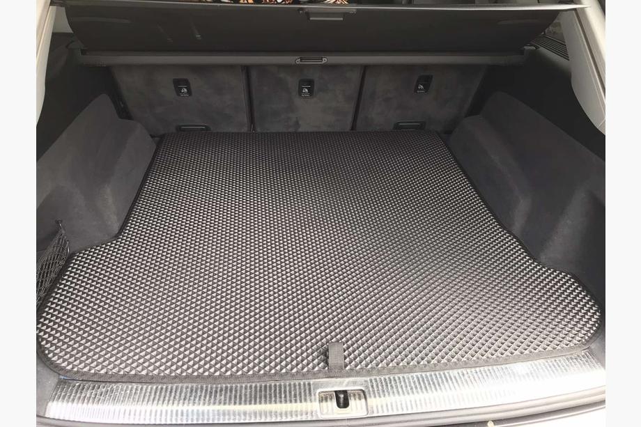 Audi Q7 2015–2026 Trunk Mat (EVA, Black) Photo 2