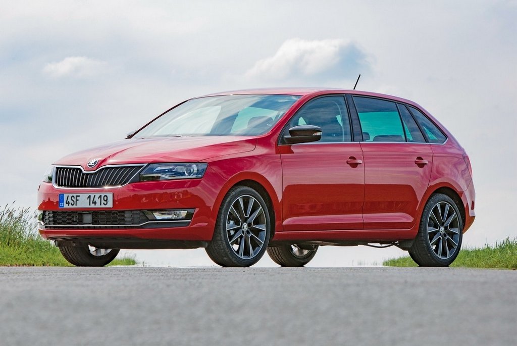 The updated model of the hatchback Skoda Rapid Spaceback