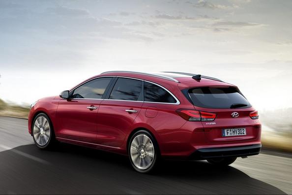 Overview of the versatile Hyundai i30 Wagon Photo 9