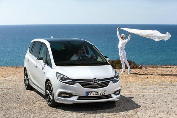 Overview of the compact van Opel Zafira