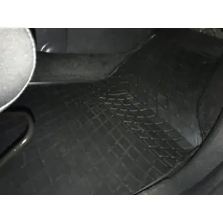 Rubber Floor Mats (4 pcs, Stingray Premium) photo 3