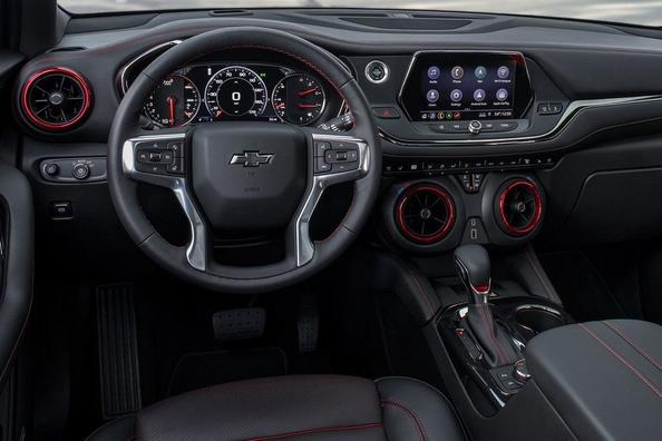 Browse mid-size crossover Chevrolet Blazer Photo 5