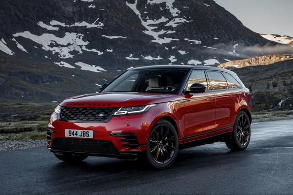 Mid-size luxury crossover Range Rover Velar Photo 12