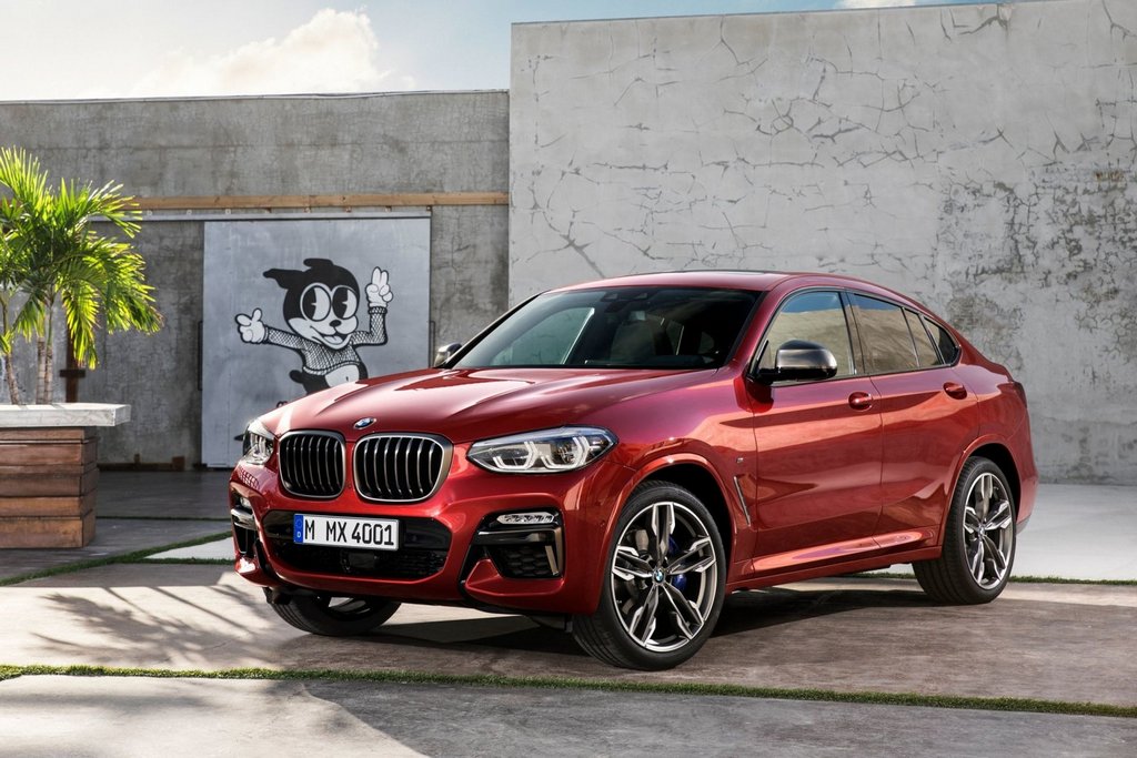 The second generation of the midsize crossover BMW X4