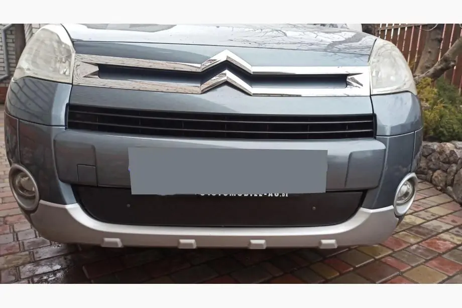 Citroen Berlingo 2008-2018 Winter grille (2008-2012) Image
