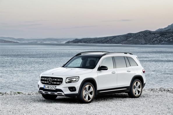 Mercedes-Benz GLB-Class: the new crossover in the model range of the company