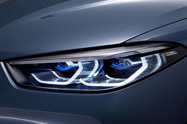 Review of the second-generation BMW 8-Series Coupe Photo 4