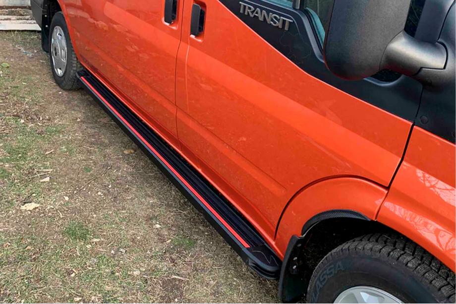 Ford Transit 2000–2014 Side Steps Maya Red (2 pcs, Aluminum) Photo 2