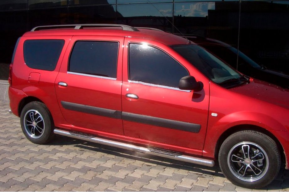 Lada Largus 2012- Side Pipes (2 pcs, Stainless Steel) Image
