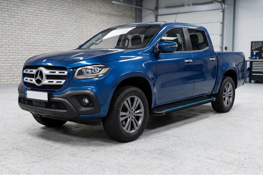 Mercedes X class 2017-2020 Side Steps Maya Blue (2 pcs, Aluminum) Photo 1
