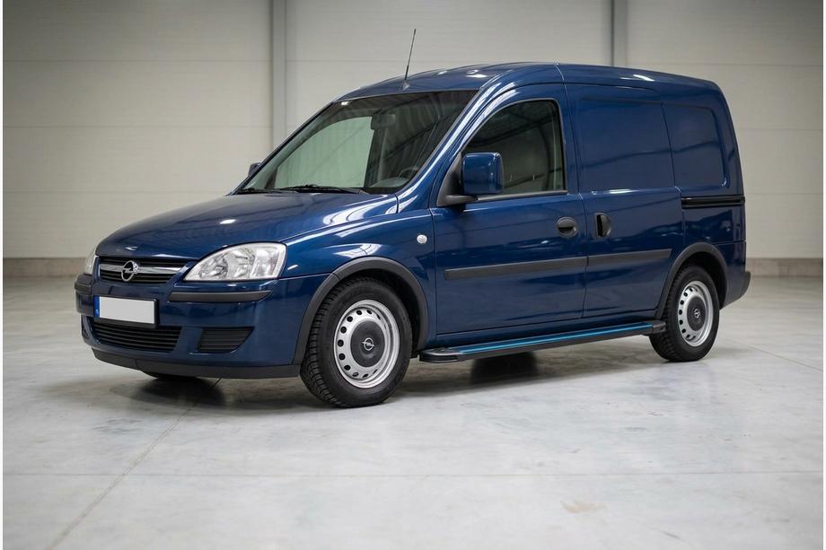 Opel Combo 2002–2012 Side Steps Maya Blue (2 pcs, Aluminum) Photo 1