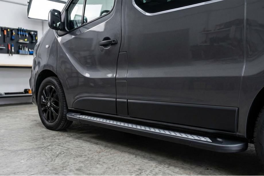 Fiat Talento 2016- Side Steps New Vision Black (2 pcs, Aluminum) Photo 1