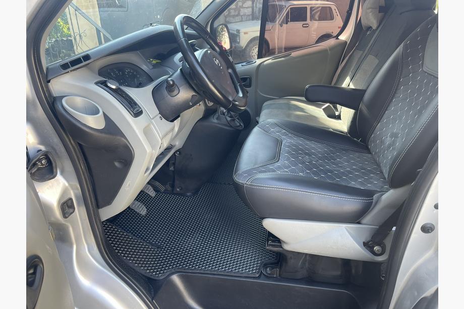 Opel Vivaro 2001–2015 EVA Floor Mats (black) Photo 12