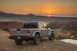 Overview all-wheel-drive frame pickup Jeep Gladiator photo 11