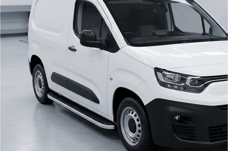 Opel Combo 2019- Side Steps Tayga Grey (2 pcs, Aluminum) Image