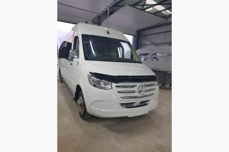 Mercedes Sprinter W907/W910 2018- Hood Deflector (EuroCap) Photo 14