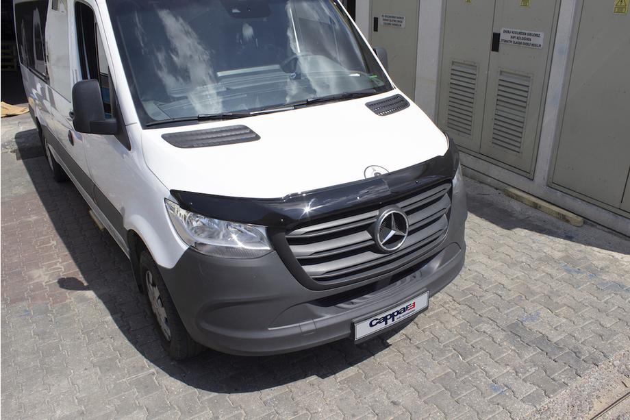 Mercedes Sprinter W907/W910 2018- Hood Deflector (EuroCap) Photo 12