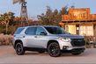 Review of the second generation of the crossover Chevrolet Traverse photo 1