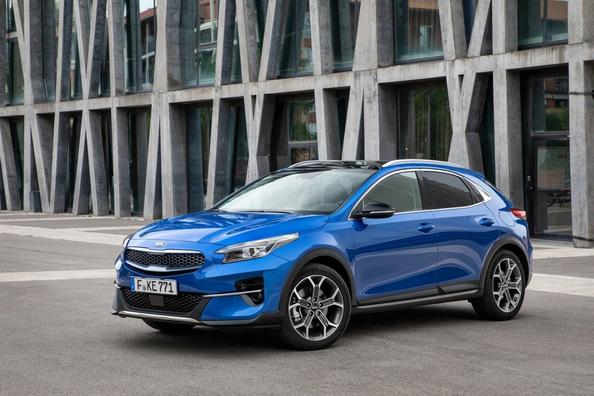 An overview of hatchback all-terrain KIA Xceed