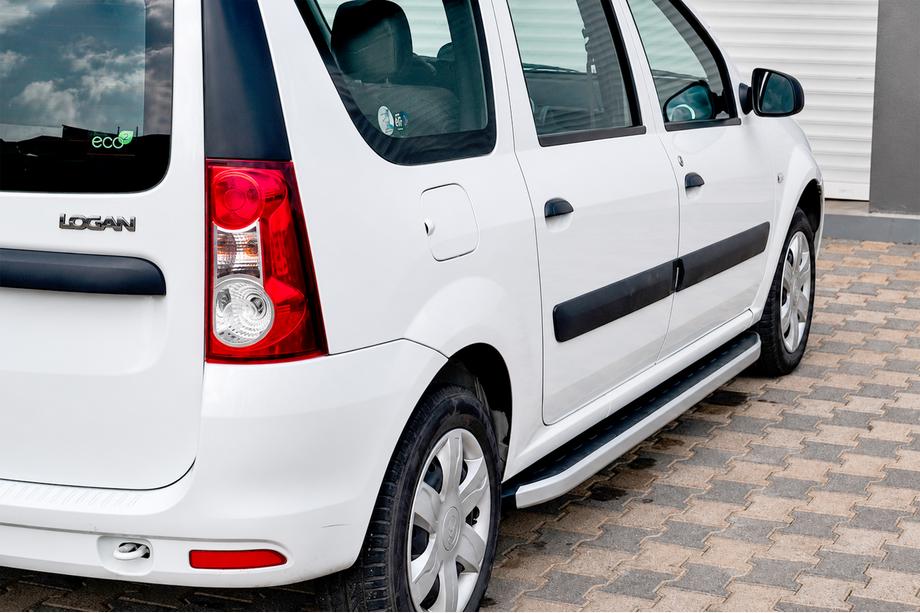 Renault Logan MCV 2005-2013 Side Steps Fullmond (2 pcs, aluminum) Image