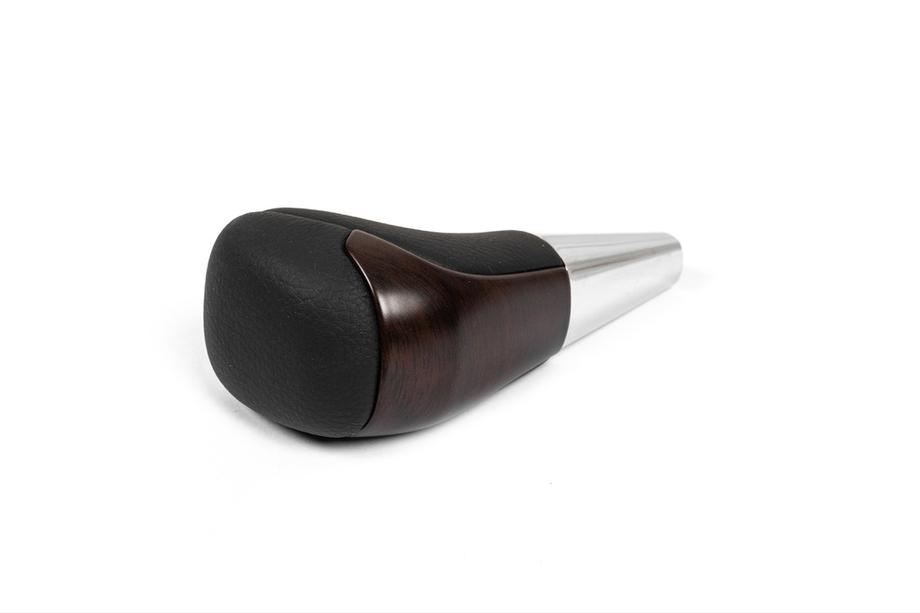 Toyota Land Cruiser 200 2007-2021 Gear Shift Knob (Black Leather + Dark Wood) Image