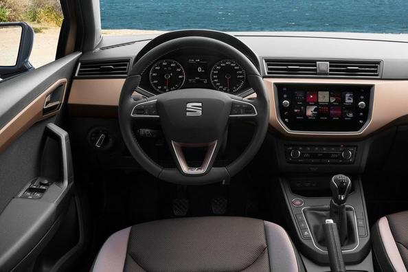 The fifth generation of the compact hatchback SEAT Ibiza Photo 7