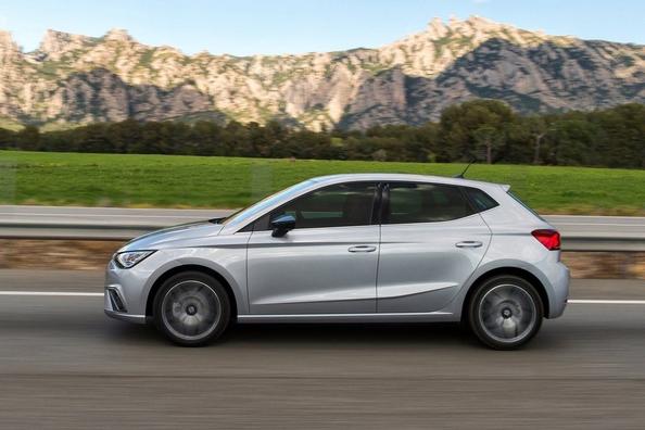 The fifth generation of the compact hatchback SEAT Ibiza Photo 11