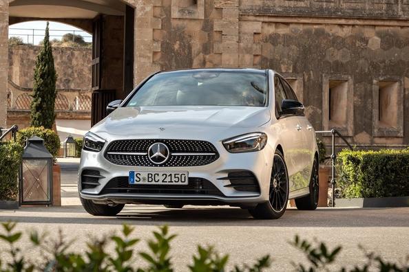 Subcompacta third-generation Mercedes-Benz B-Class Photo 13