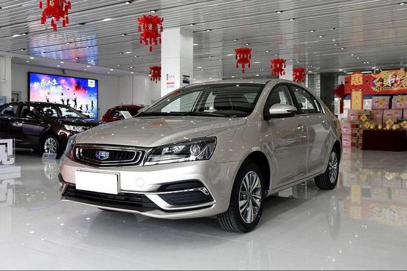 Review of the updated sedan Geely Emgrand 7 Photo 3