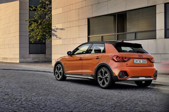 Crossovery hatchback Audi A1 Citycarver Photo 6