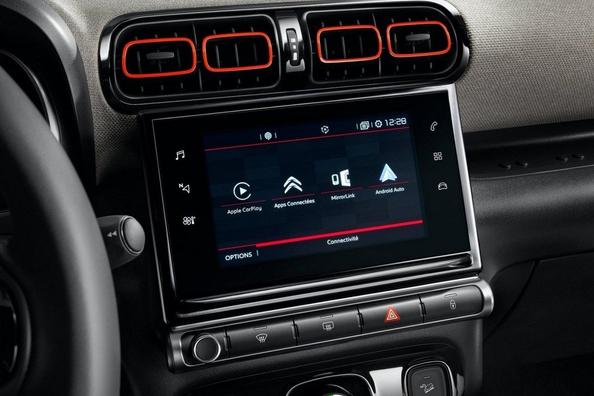 Compact crossover Citroen C3 Aircross Photo 12