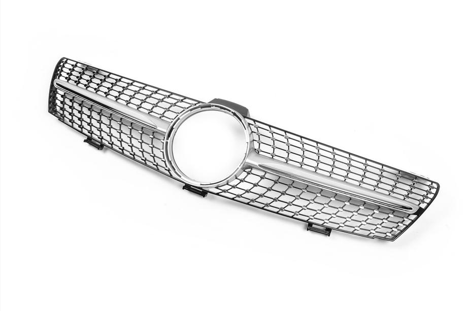Mercedes CLS C219 2004-2010 Front Grille (2005-2008, Diamond Silver) Photo 4
