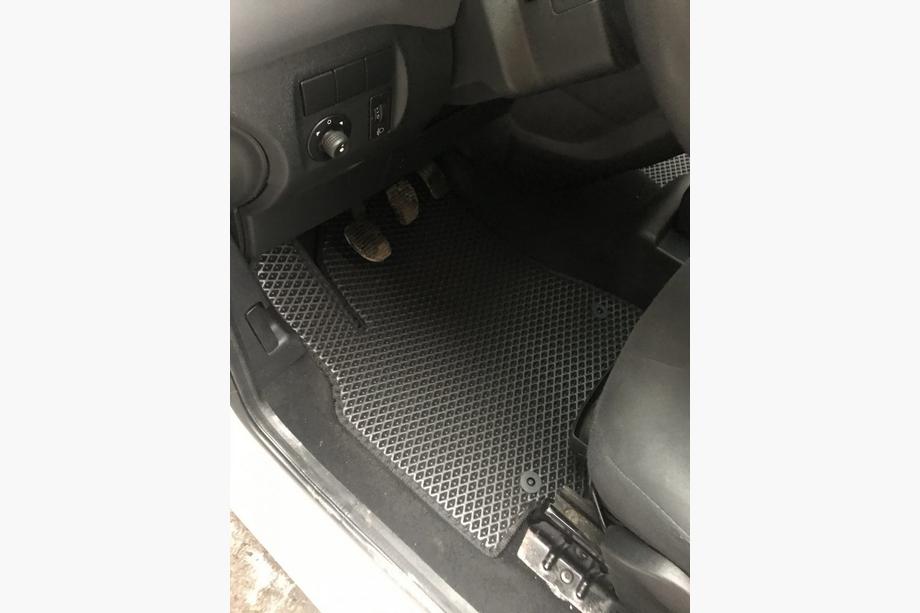 Peugeot Partner Tepee 2008-2018 EVA Floor Mats (black) Photo 2