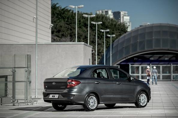 Overview of budget models of the Ford Ka+ Sedan Photo 7