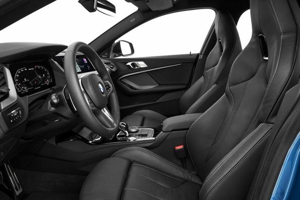 Overview compact sedan of the BMW 2 Series Gran Coupe Photo 12