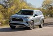 A new generation of crossover Toyota Highlander photo 5
