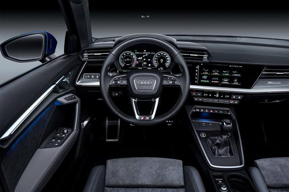 The fourth generation of the premium hatchback Audi A3 Sportback Photo 7