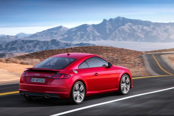 Review of the updated coupe Audi TT Coupe Photo 7