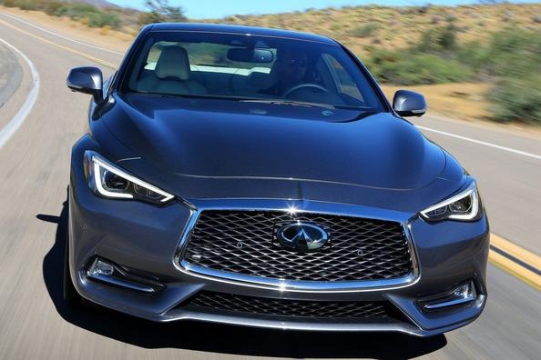 A review of the sport model Infiniti Q60 Coupe Photo 6