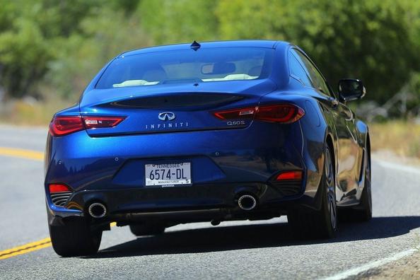 A review of the sport model Infiniti Q60 Coupe Photo 10
