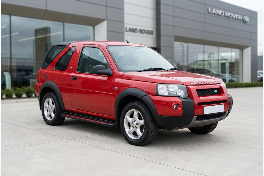 Land Rover Freelander I 1997-2006 Side Steps Maya Red (2 pcs, Aluminum) Image