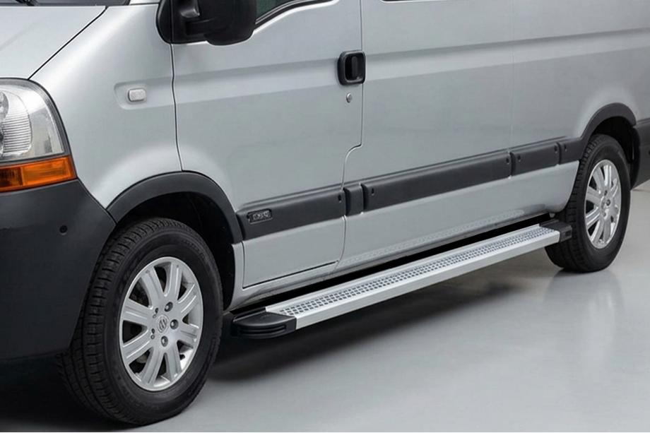 Nissan Interstar 2002-2010 Side Steps Maya V2 (2 pcs, Aluminum) Image